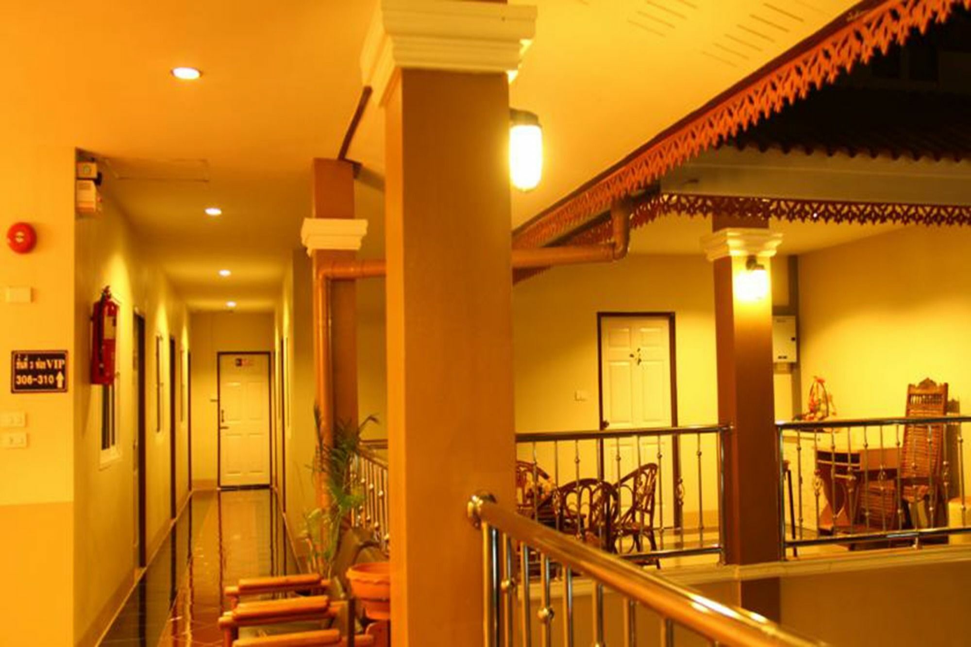 Nan Thara Place Buitenkant foto